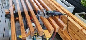 Pergola horizontal joists